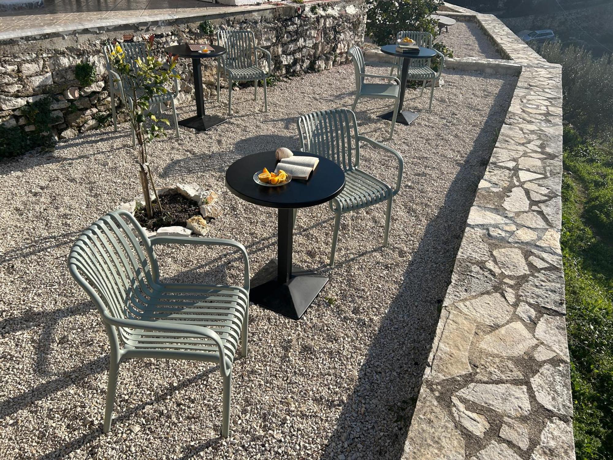 Hostel On The Hill - By Filikuri Beach Himare Exterior foto